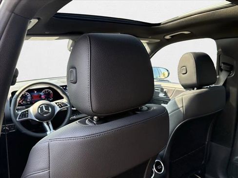 New 2026 Mercedes-Benz GLB 250 image 17