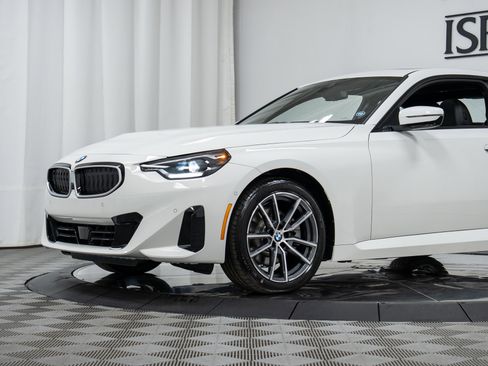 Used 2025 BMW 230i xDrive Coupe w/ Convenience Package image 25
