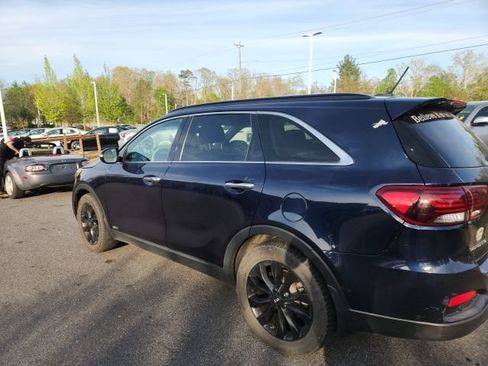 Used 2020 Kia Sorento S image 5