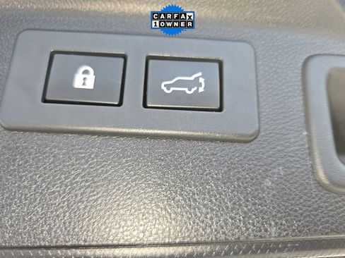 Used 2020 Subaru Forester Limited image 29