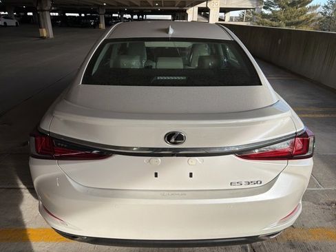 New 2025 Lexus ES 350 350 image 4