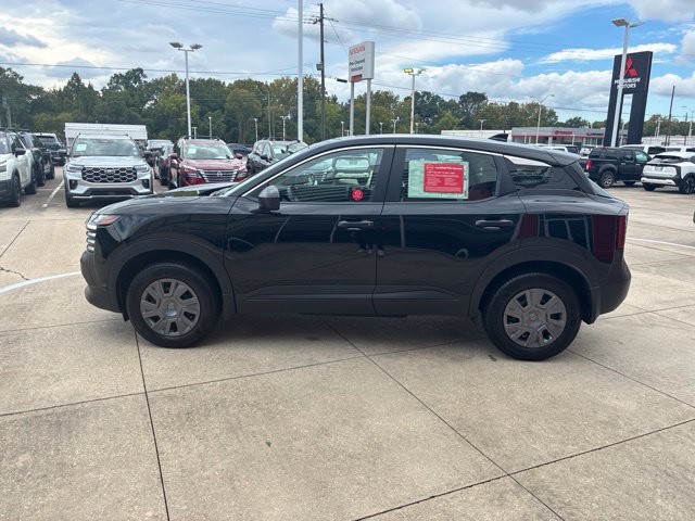 Used 2026 Nissan Kicks S FWD image 4