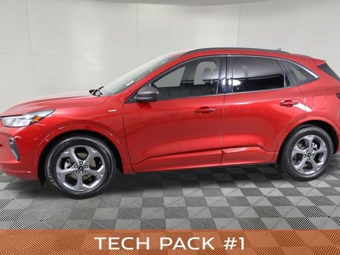 Used 2023 Ford Escape ST-Line w/ Tech Pack #1 FWD image 11