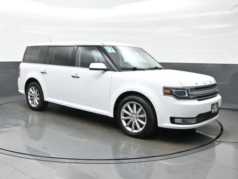 Used 2017 Ford Flex Limited FWD image 11
