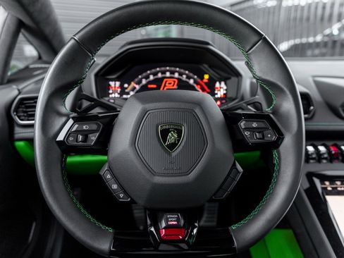 Used 2023 Lamborghini Huracan EVO image 28