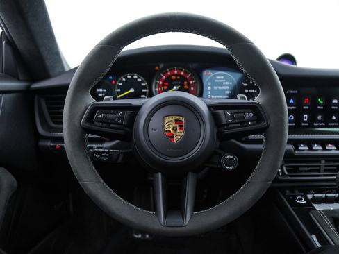 Used 2022 Porsche 911 GT3 image 30