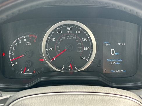 Used 2022 Toyota Corolla SE FWD image 23