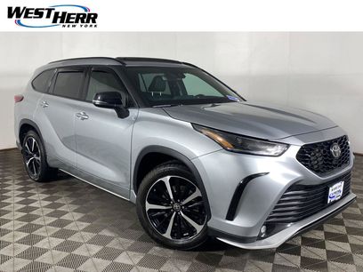 Used 2022 Toyota Highlander XSE