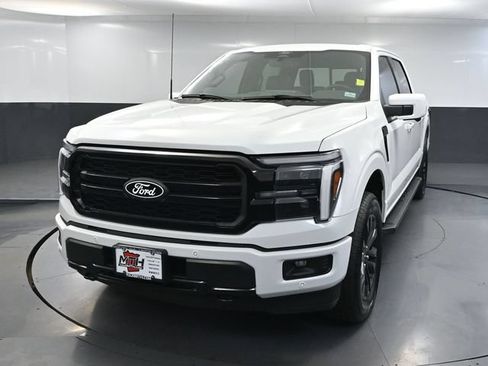 Used 2025 Ford F150 Lariat AWD/4WD image 9