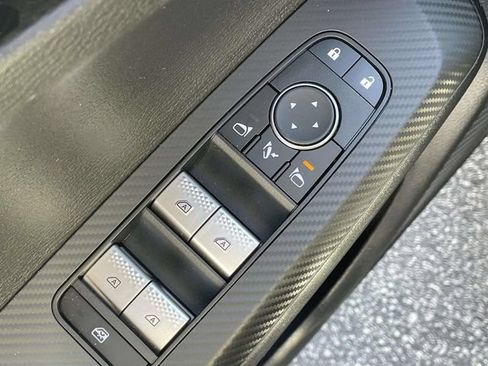 Used 2024 Mitsubishi Outlander SE FWD image 24