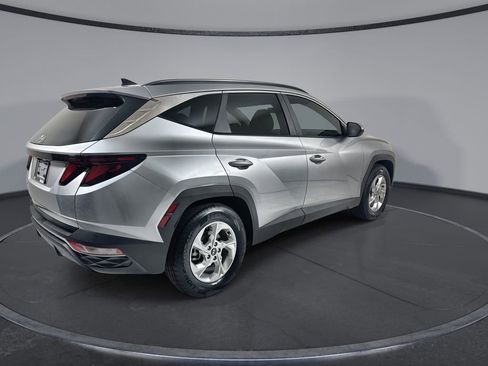 Used 2024 Hyundai Tucson SEL FWD image 8