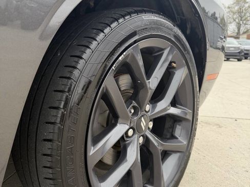 Used 2019 Dodge Challenger SXT w/ Blacktop Package RWD image 9