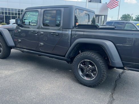 Used 2021 Jeep Gladiator Rubicon AWD/4WD image 12