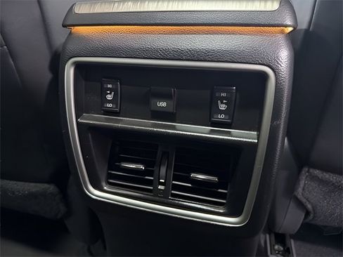 Used 2018 Nissan Murano SL w/ Moonroof Package image 35