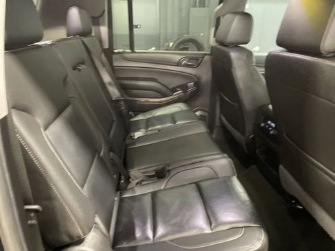 Used 2018 Chevrolet Suburban LT AWD/4WD image 30