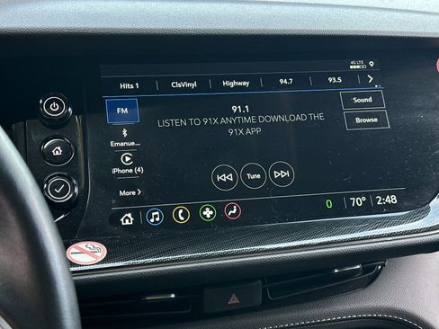 Used 2023 Buick Envision Essence image 16