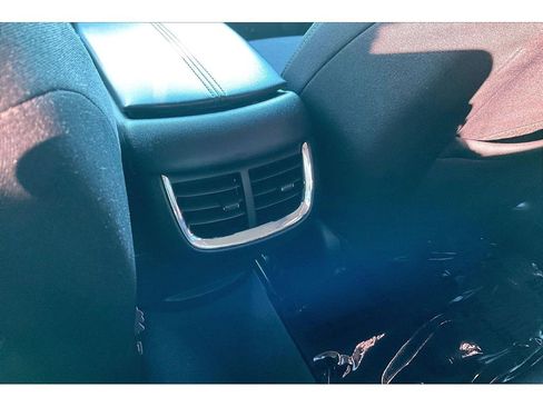 Used 2019 Chevrolet Malibu LT FWD image 10