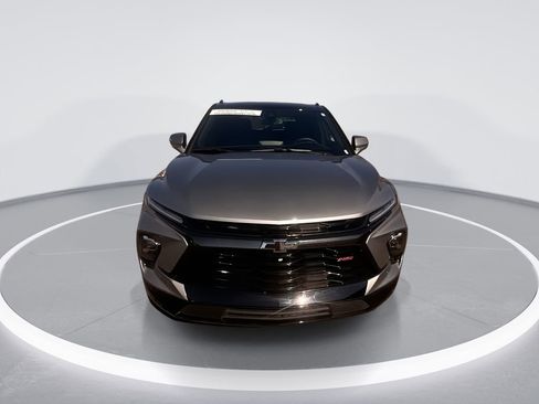 Used 2024 Chevrolet Blazer RS w/ Enhanced Convenience Package image 3