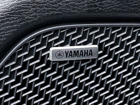 New 2025 Mitsubishi Outlander ES image 11