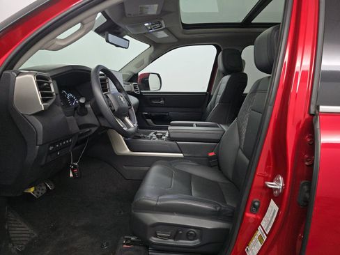 Used 2022 Toyota Tundra Limited w/ TRD Off-Road Package image 7