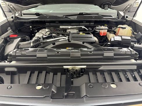 Used 2023 Chevrolet Silverado 3500 High Country image 29