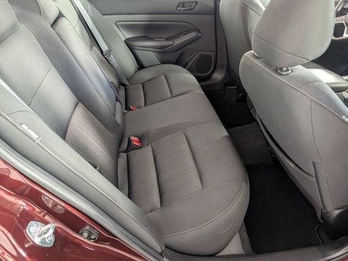 Used 2025 Nissan Altima 2.5 SV FWD image 29