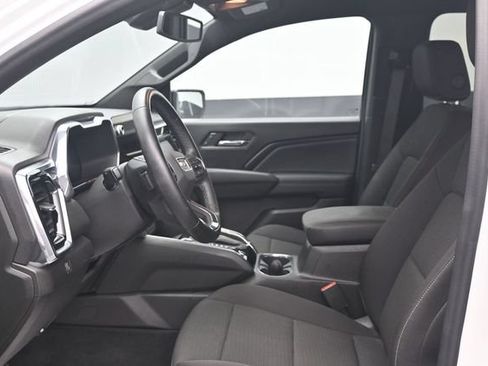 Used 2024 GMC Canyon Elevation w/ Convenience Package RWD image 6