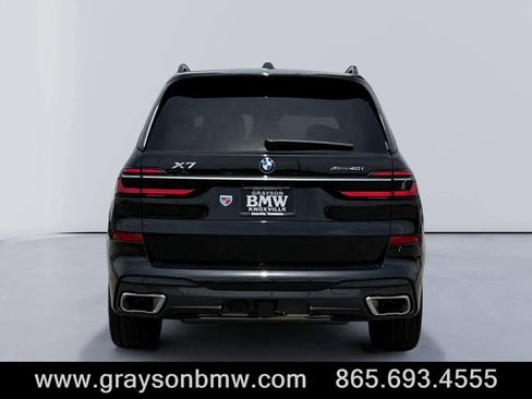 Used 2026 BMW X7 xDrive40i w/ Executive Package image 4