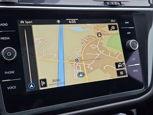 Used 2023 Volkswagen Tiguan SEL R-Line image 18