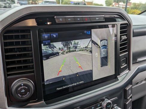 Used 2023 Ford F150 Limited image 22