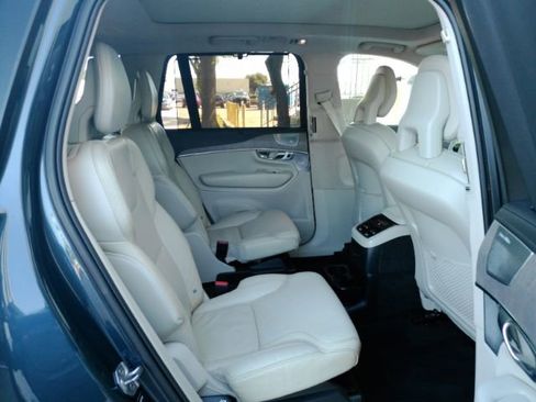 Used 2022 Volvo XC90 T8 Inscription AWD/4WD image 29