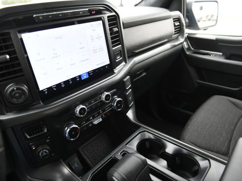 Used 2024 Ford F150 XLT w/ Equipment Group 302A MID image 21