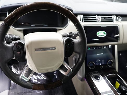 Used 2020 Land Rover Range Rover HSE AWD/4WD image 27