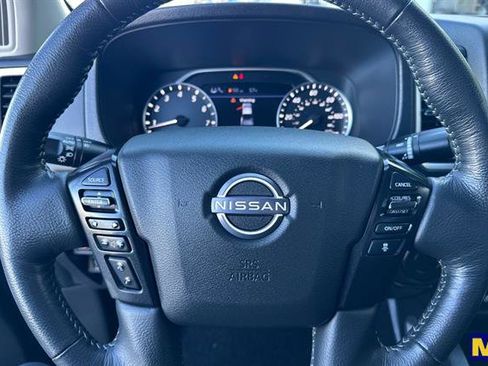 Used 2023 Nissan Frontier SV w/ SV Convenience Package image 28