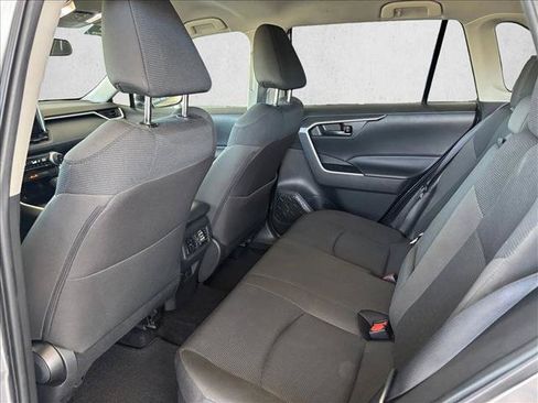 Used 2025 Toyota RAV4 LE AWD/4WD image 10