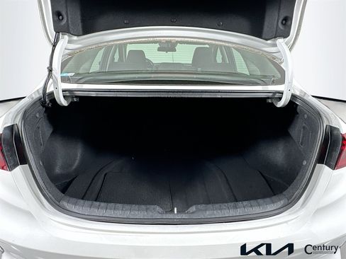Certified 2023 Kia Forte LXS FWD image 23