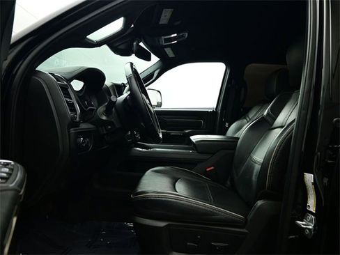 Used 2022 RAM 3500 Limited w/ Max Tow Package image 19