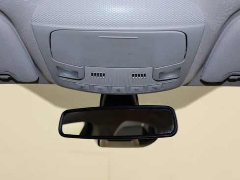 Used 2020 Ford Fusion SE w/ Equipment Group 151A image 25