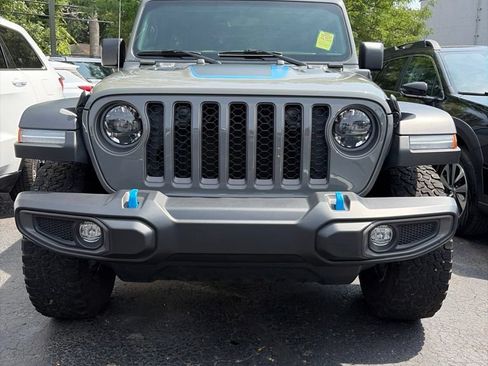 Used 2023 Jeep Wrangler Unlimited Rubicon 4xe w/ Cold Weather Group AWD/4WD image 6