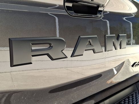 New 2026 RAM 1500 Laramie w/ Night Edition AWD/4WD image 19