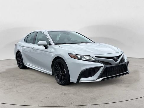 Used 2024 Toyota Camry XSE w/ Navigation Package AWD/4WD image 3