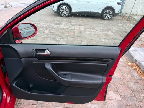 Used 2010 Volkswagen Jetta Wolfsburg Edition FWD image 22