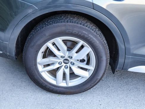 Used 2023 Audi Q5 2.0T Premium w/ Convenience Package image 12