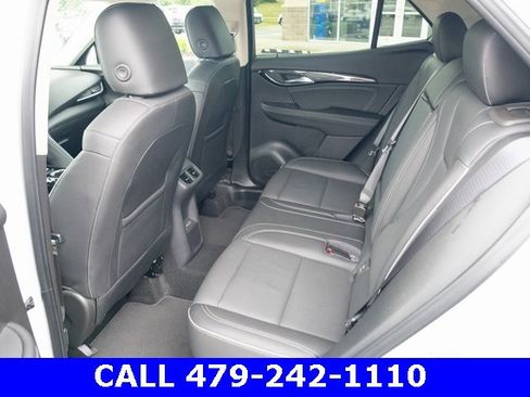 Used 2023 Buick Envision Essence image 28