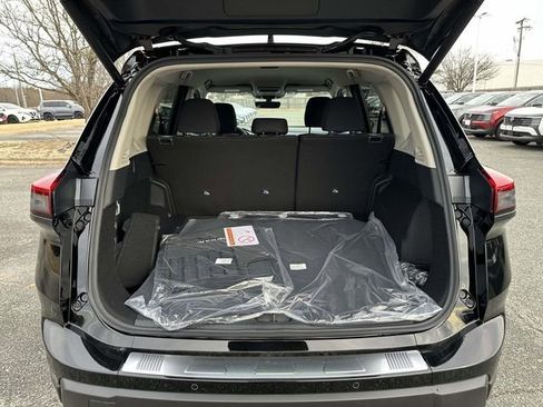 New 2026 Nissan Rogue SV image 12