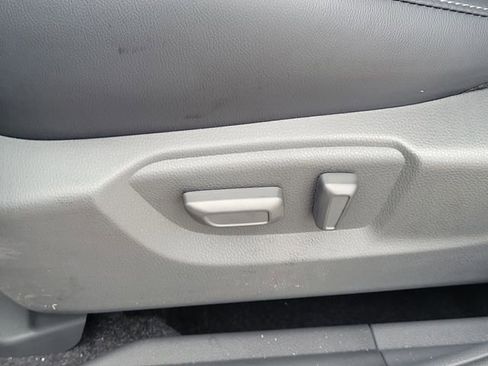 New 2026 Mitsubishi Eclipse Cross SEL image 21