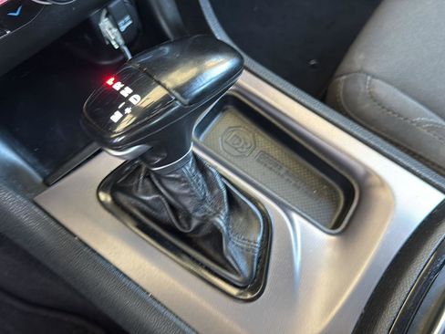 Used 2021 Dodge Charger SXT w/ Blacktop Package RWD image 27