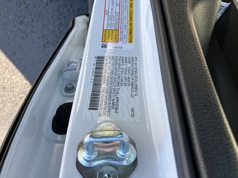 Certified 2025 Honda Accord EX-L image 30