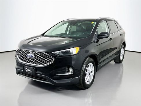 Used 2024 Ford Edge SEL w/ Convenience Package AWD/4WD image 4