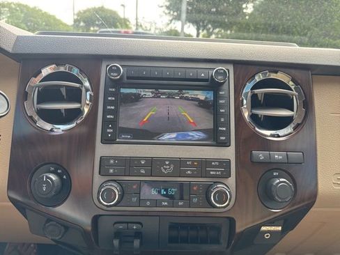 Used 2011 Ford F250 Lariat w/ Lariat Ultimate Pkg AWD/4WD image 33